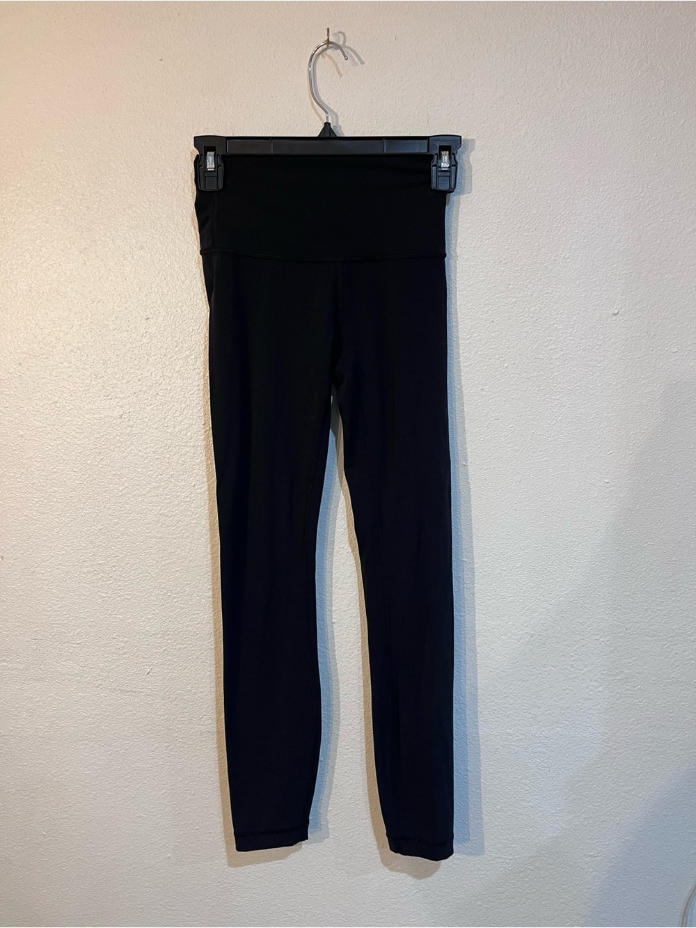 Lululemon Womens Size 2 Black High Rise Leggings